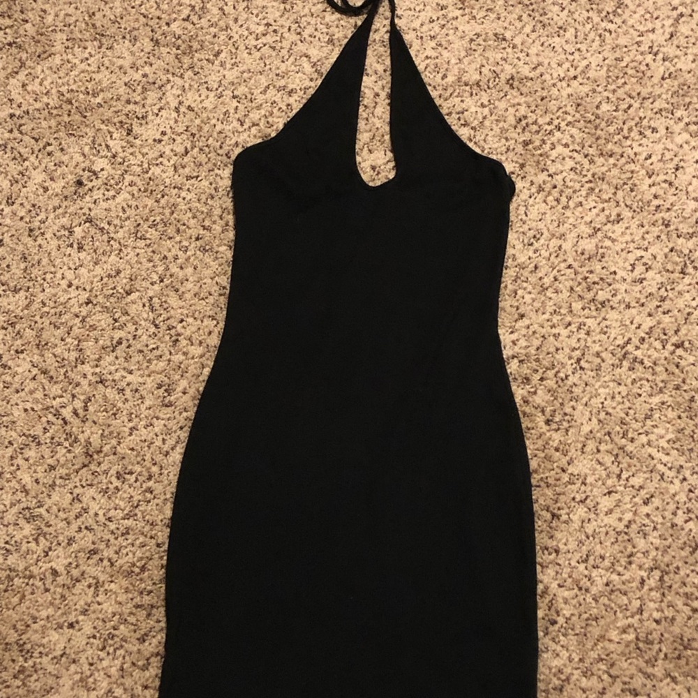 Flattering Black Pencil Dress